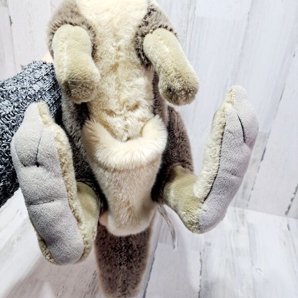 Kangaroo Plush FAO 16" Tall Stuffed Animal Toys R Us Outback Safari No Baby Joey - Picture 11 of 16